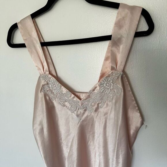 Vintage Sabrina by Mervyn’s Light Pink Satin Slip Dress Size M Wendy Lace - Picture 7 of 13